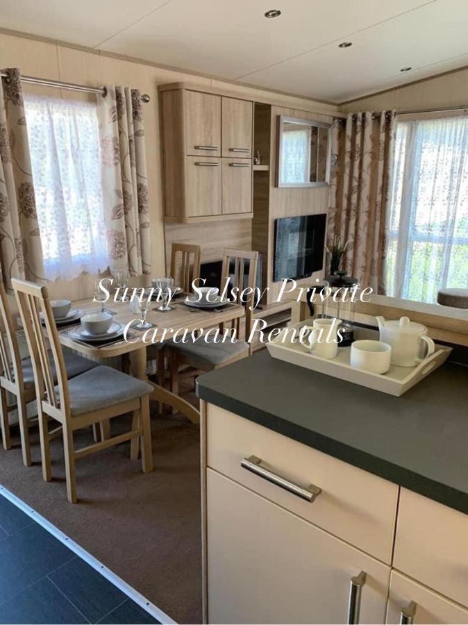 Sea - Esta Hotel Selsey Bagian luar foto