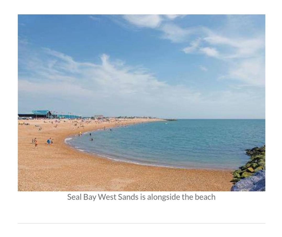 Sea - Esta Hotel Selsey Bagian luar foto